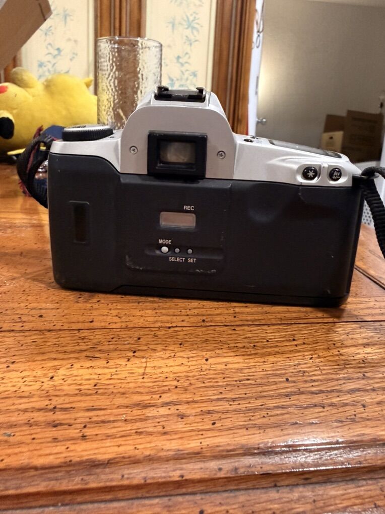 Canon EOS Rebel G 35mm film camera