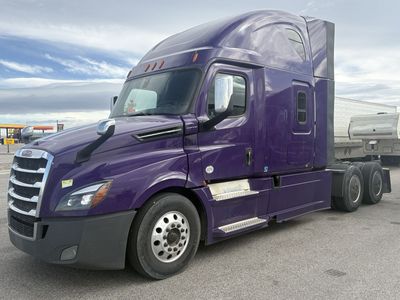 2019 Freightliner Cascadia DD15 DT12
