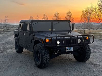 1992 AM General HMMWV Humvee M998