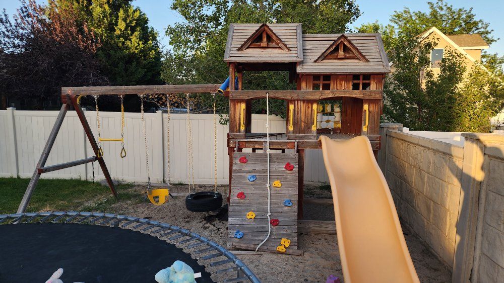 FREE Playhouse