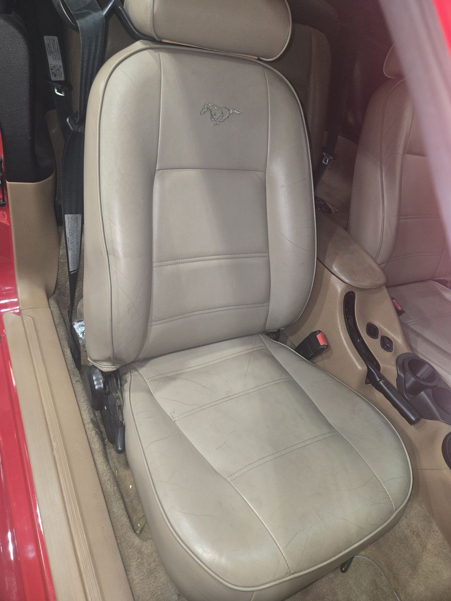 94-04 mustang leather seats