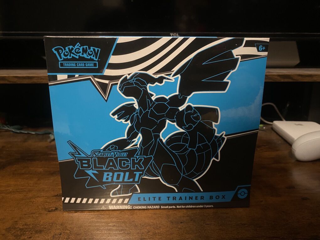 Pokemon Black Bolt Etb