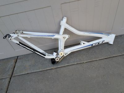 GT sensor frame, size M, **broken**