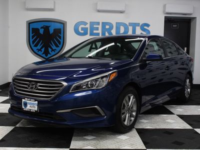 2016 HYUNDAI SONATA Base