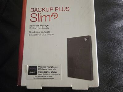 Seagate Backup Plus Slim 2TB Portable External Hard Drive - Black