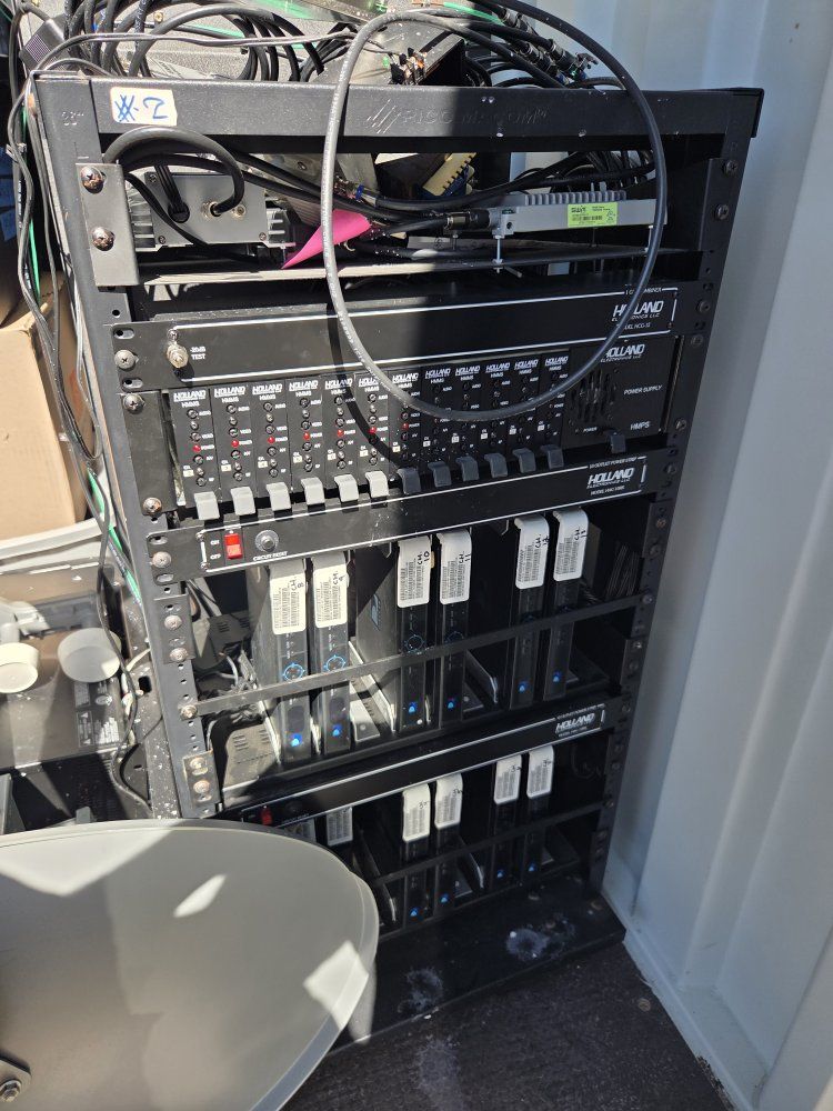 Main image 13