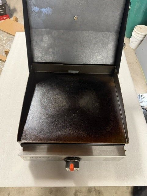 Main image 3
