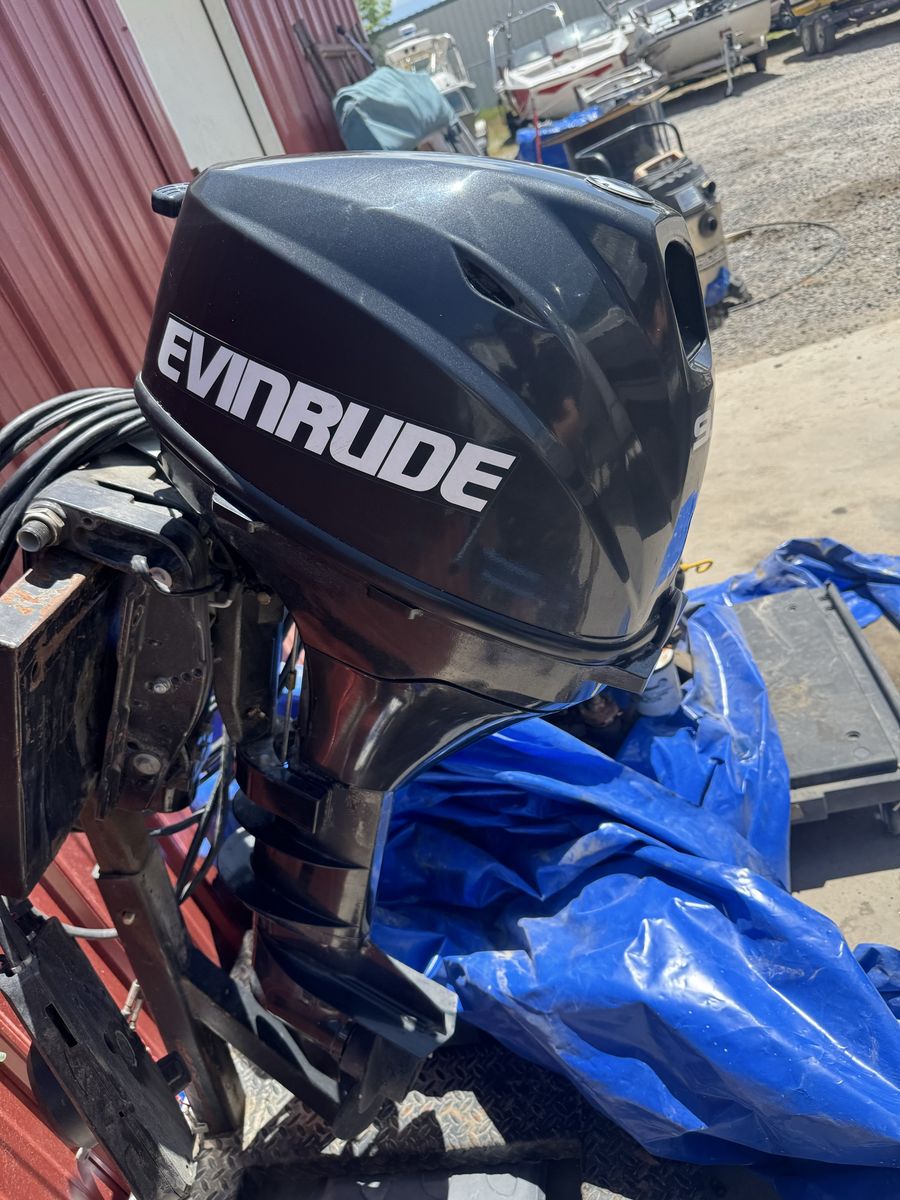 2019 Evinrude 9.8hp