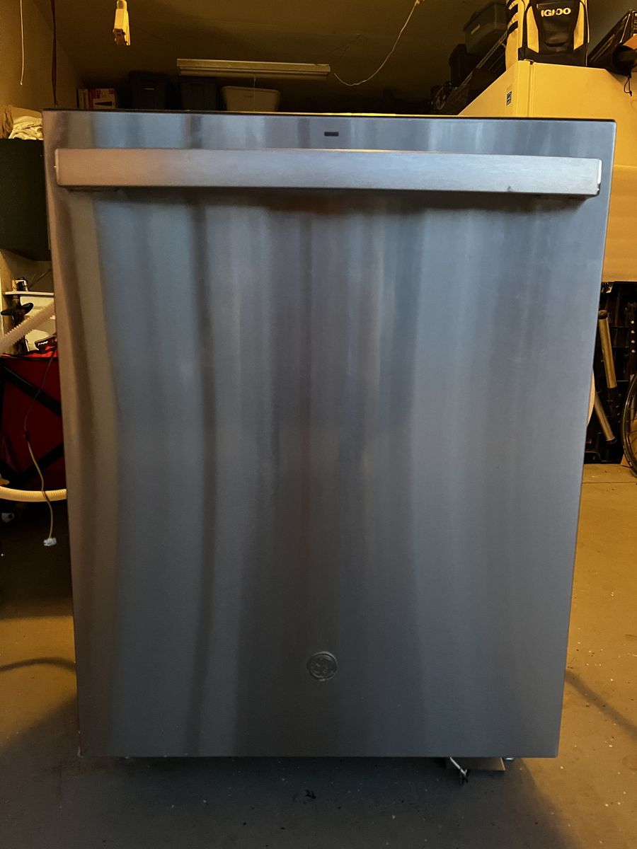 GE stainless steel dishwasher
