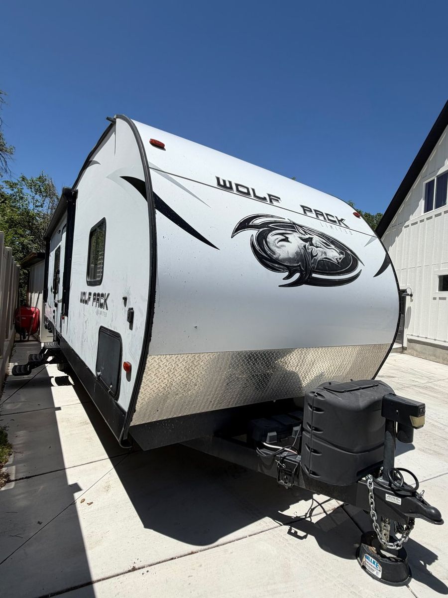 2018 forest river 24pack toy hauler