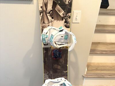 NITRO Pyro snowboard size 157