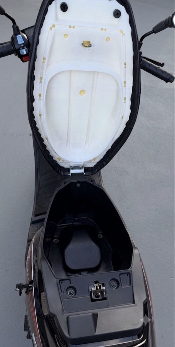 Main image 11