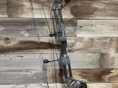 2025 Prime Form 30 – Lightly Used | 60 lb / 29” Draw