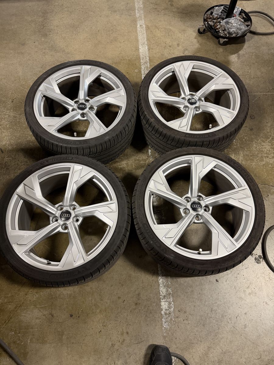 20 Inch Oem Audi Rs5 Wheels With Michelin Tires