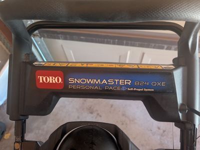 Toro 824 QXE Snow Blower