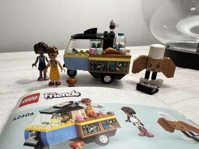 Lego Friends Mobile Bakery 42606