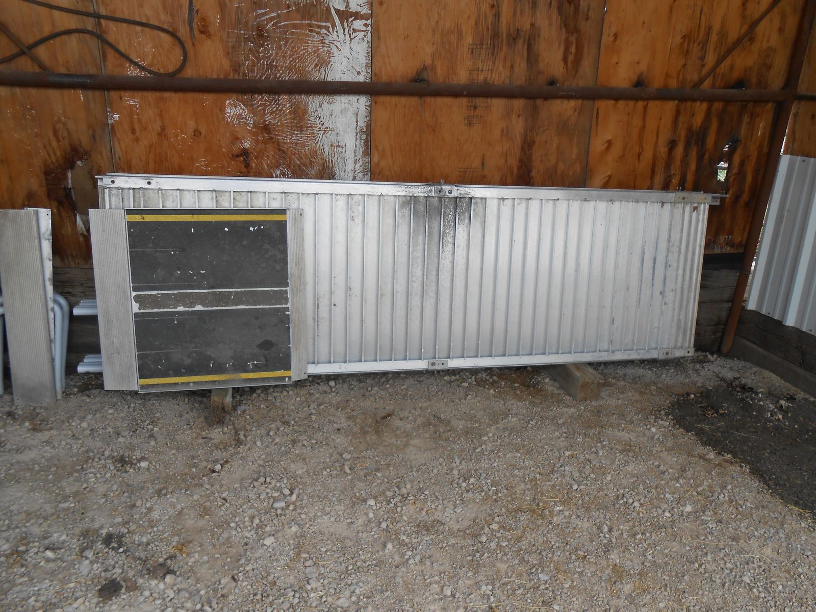Main image 5