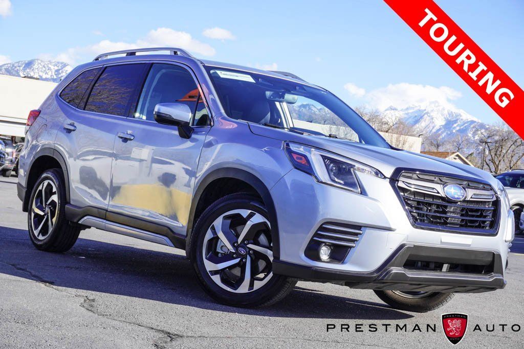 2023 Subaru Forester Touring