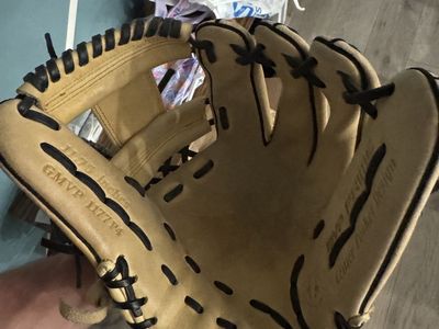Mizuno MVP Prime 11.5 infielders baseball mitt