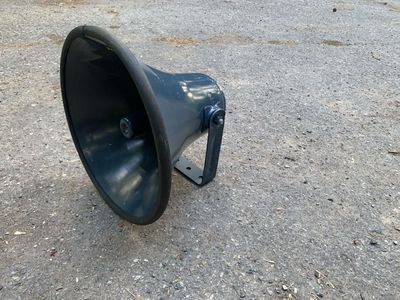 Vintage University PA paging Loud Speaker Horn Blue With mount 16”