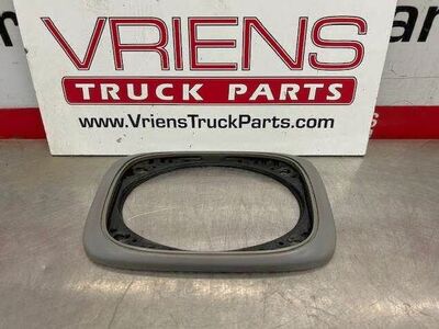 Used Peterbilt Plate-Mounting Speaker 4X6", Part # S22-6027