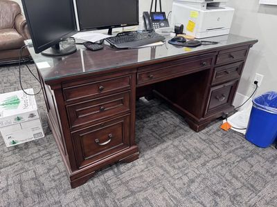 Large Executive Desk