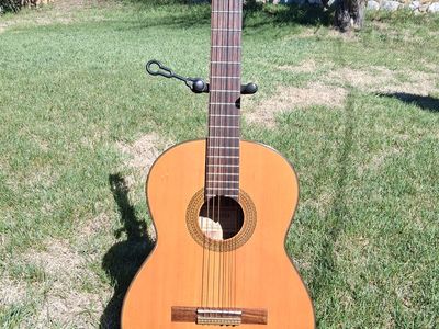 1970 Ventura Bruno Classical Guitar v 1588