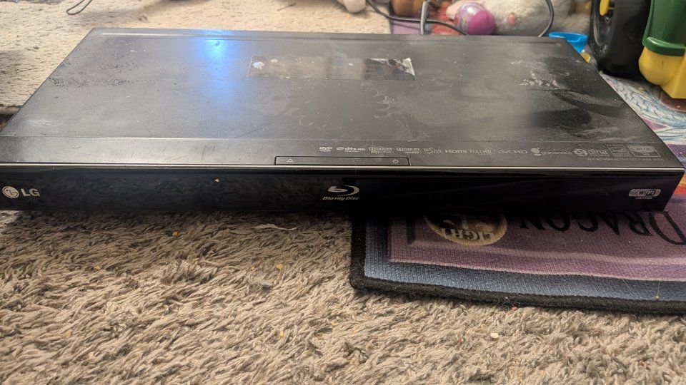 LG BD570 Blu Ray Player