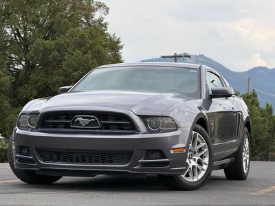 2013 Ford Mustang V6 Premium