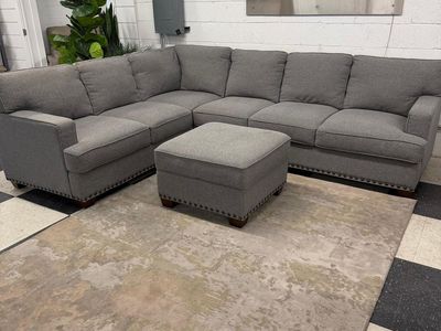 LIKE NEW!! COSTCO THOMASVILLE EMILEE FABRIC SECTIONAL W/ STORAGE OTTOMAN!!