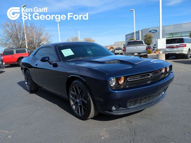 2017 DODGE CHALLENGER R/T Plus