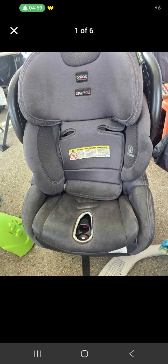 Britax SafeCell Boulevard ClickTight Convertible Car Seat - Gray - Good Condition