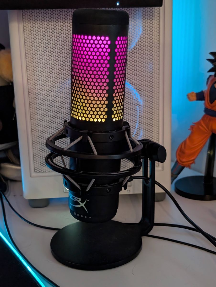 HyperX Quadcast S USB-C RGB Microphone Multiple Cardioid Patterns