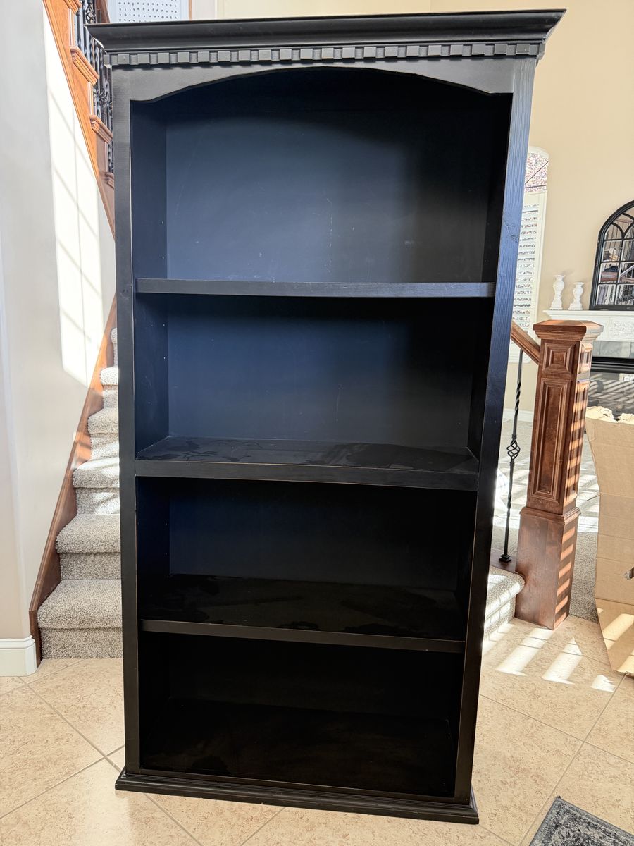 Black Wooden Arch Top Bookcase with Adjustable Shelves - Classic Home Office Furniture