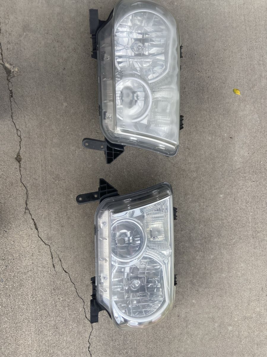 2015 Sequoia headlights