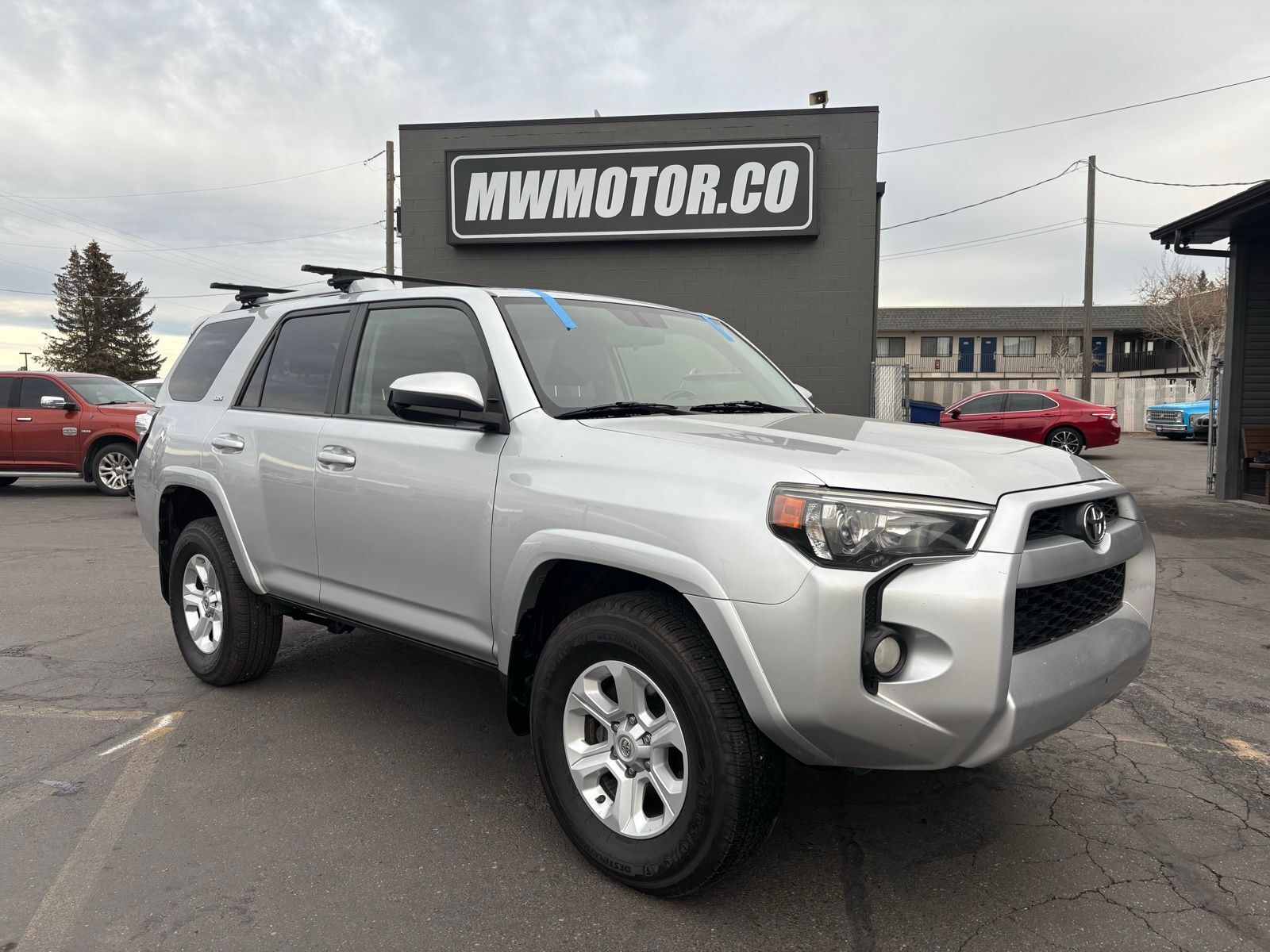 2016 TOYOTA 4RUNNER SR5