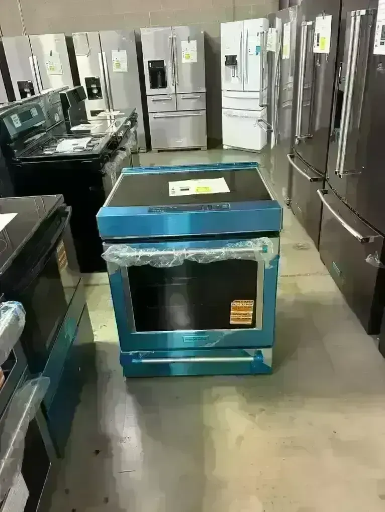 NEW KITCHENAID INDUCTION RANGE W AIR FRYER OVEN