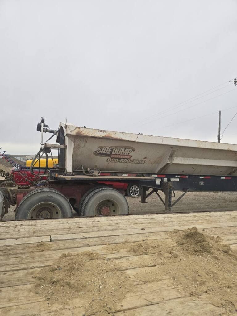 2013 sdi super tri side dump