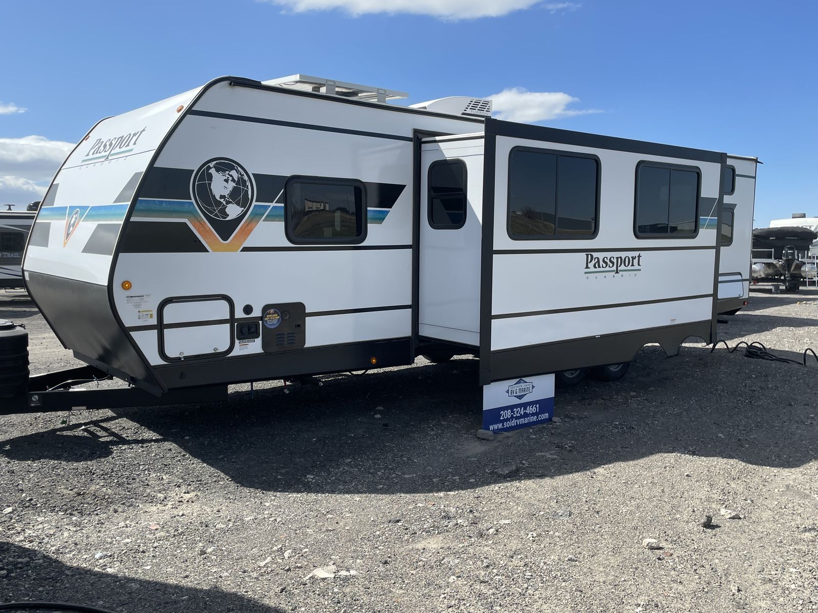 2Bdrm 1 bath *Brand NEW Keystone Passport 284QBWE*
