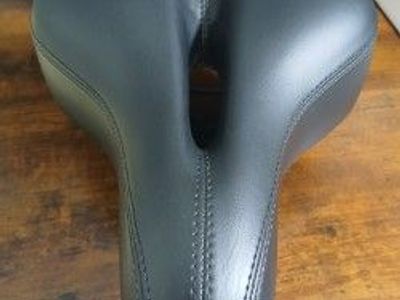 Bicycle seat