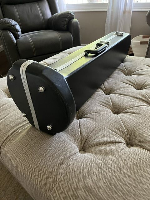 Main image 6