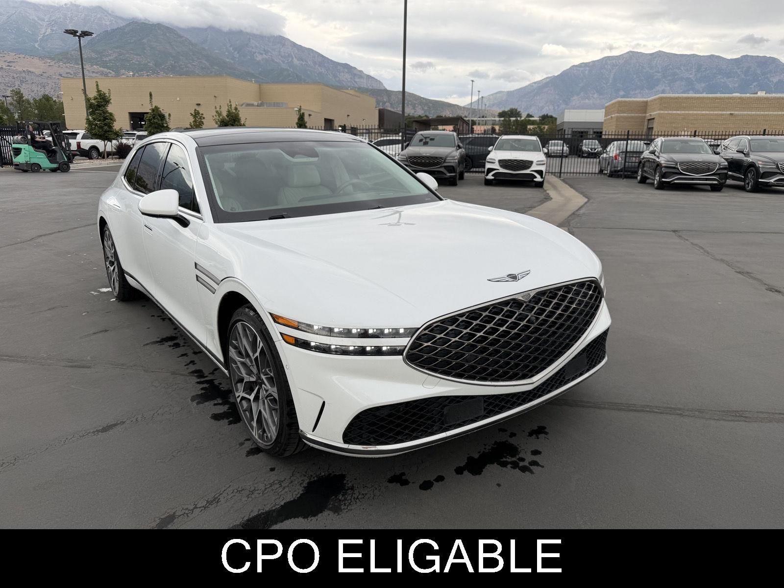 2023 Genesis G90 3.5T e-Supercharger