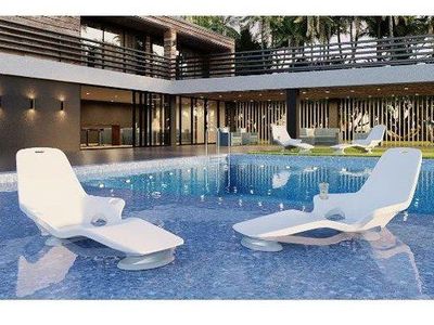 Custom Pool Tanning Ledge loungers (set of 2)