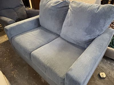 Light Blue Fabric Loveseat Sofa 2-Seater, pull out bed!