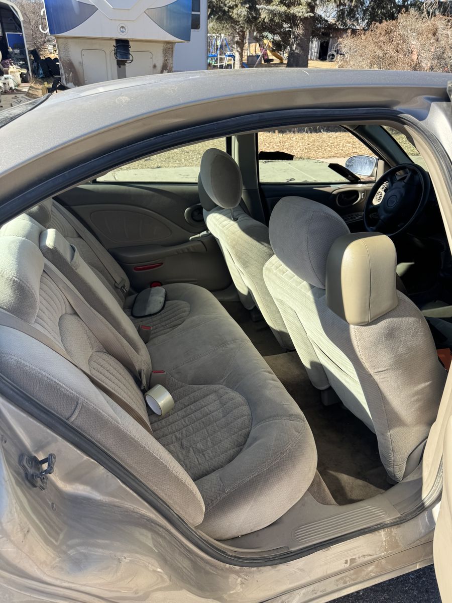 2003 Pontiac Bonneville SE