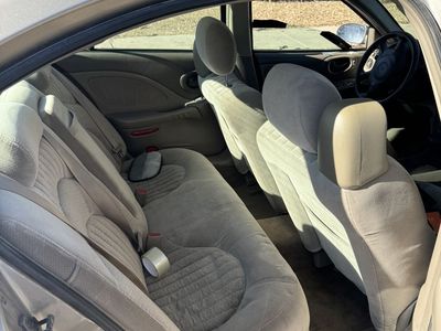 2003 Pontiac Bonneville SE