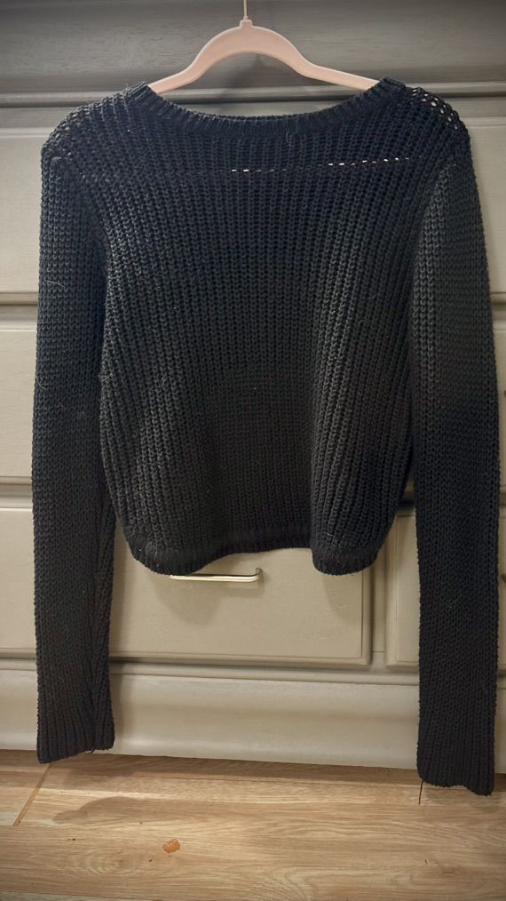 Millau Black Cropped Sweater Small Size