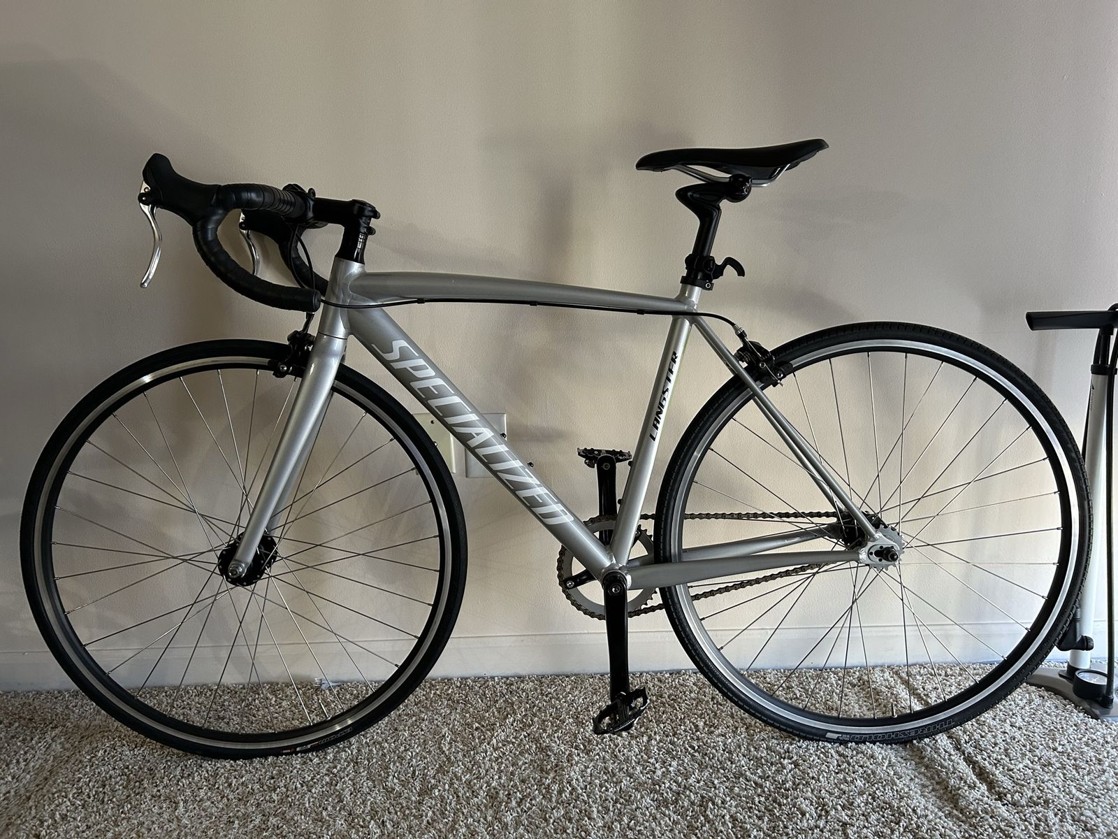 Specialized Langster 52cm                  Single Speed Road Bike - Silver, Very Well-Maintained