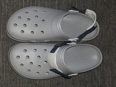 men's crocs
