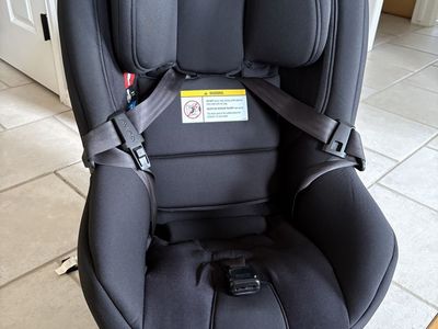 Nuna Rava Car Seat